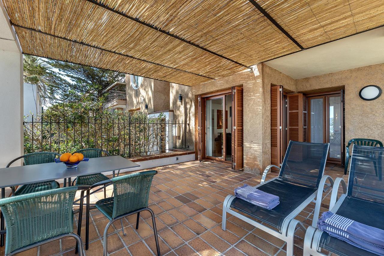 La Gola Apartment, First-Line Beachfront, Newly Refurbished Port de Pollença Eksteriør billede